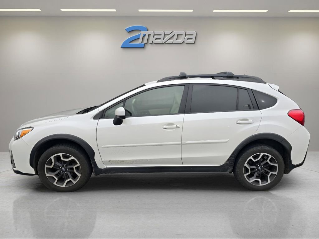Used 2016 Subaru Crosstrek 2.0i Premium w/ Moonroof Package image 2