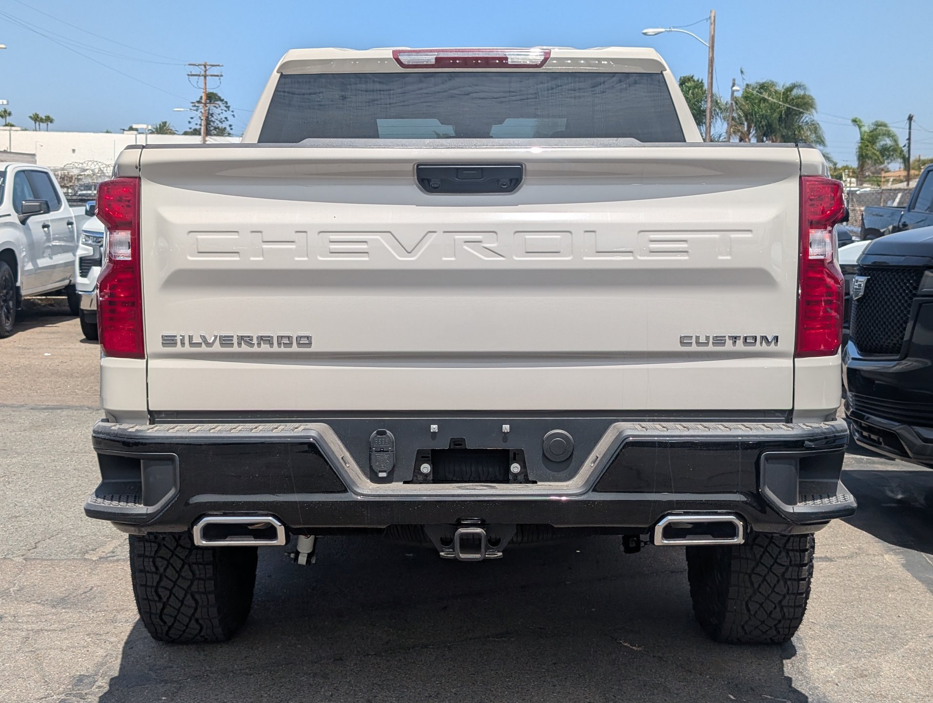 New 2026 Chevrolet Silverado 1500 Custom Trail Boss AWD/4WD image 9