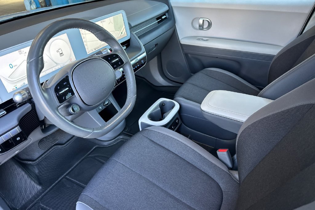 Used 2024 Hyundai Ioniq 5 SEL RWD image 10