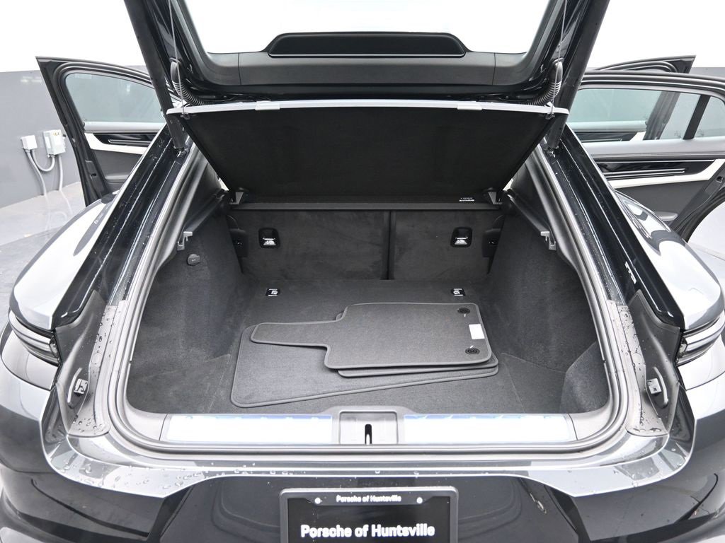 New 2025 Porsche Panamera image 22
