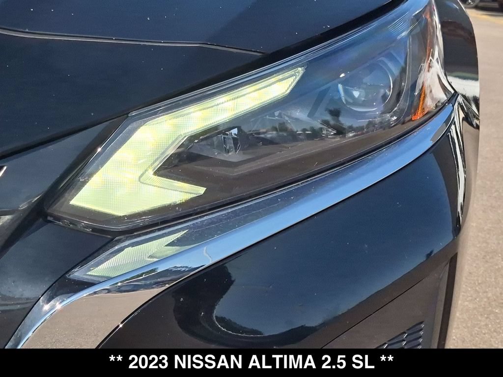 Used 2023 Nissan Altima 2.5 SL AWD/4WD image 17