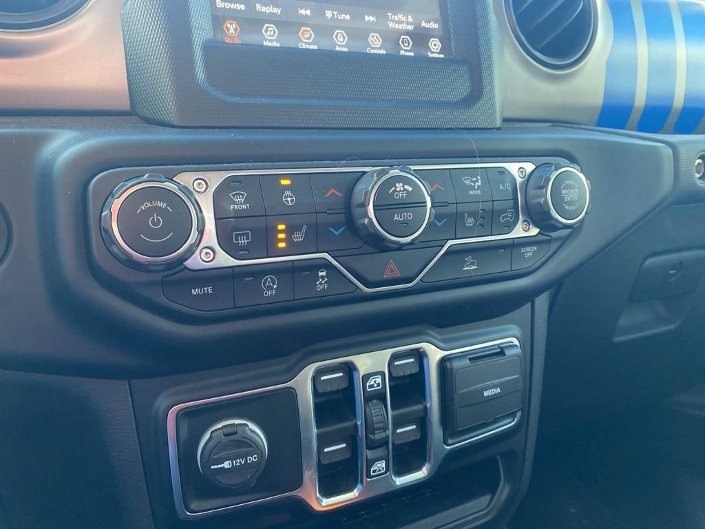 Used 2021 Jeep Gladiator Sport image 9