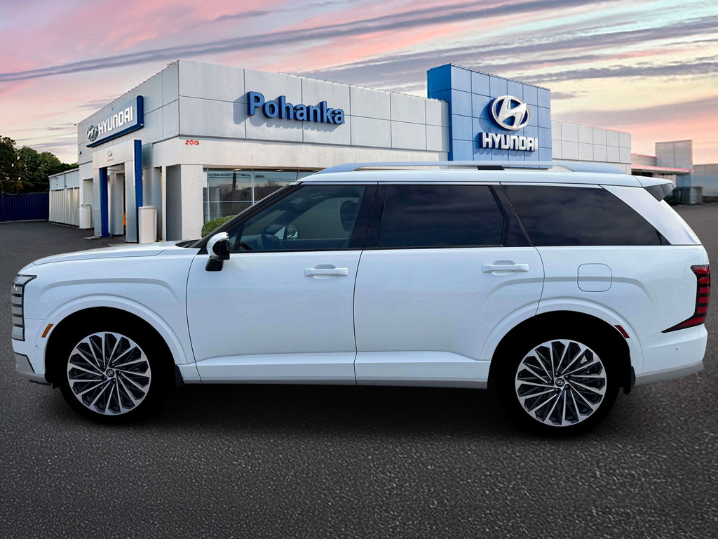 New 2026 Hyundai Palisade Calligraphy FWD image 3