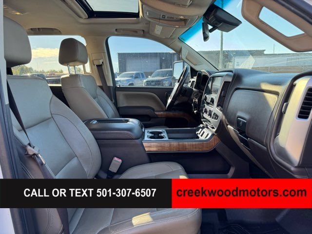 Used 2018 GMC Sierra 2500 SLT w/ Duramax Plus Package AWD/4WD image 11