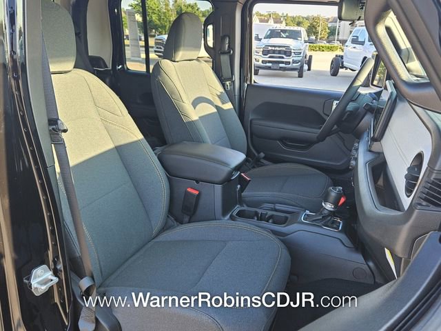 New 2025 Jeep Gladiator Sport image 14