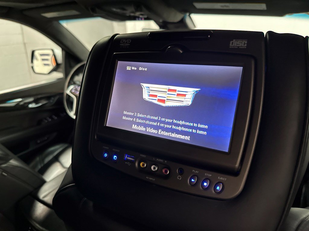 Used 2017 Cadillac Escalade ESV Platinum AWD/4WD image 20