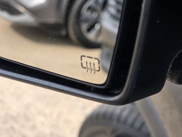 Used 2020 Jeep Compass Latitude FWD image 22