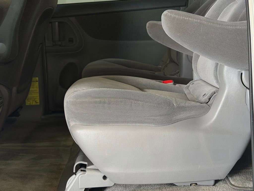 Used 2007 Toyota Sienna XLE FWD image 20