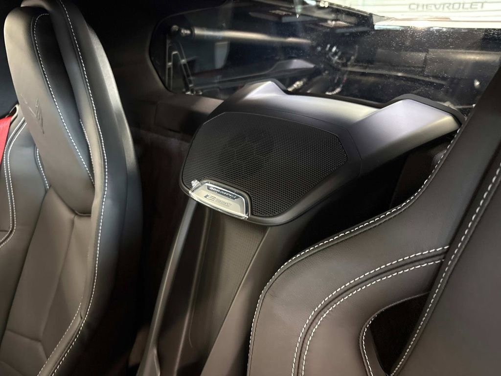 New 2025 Chevrolet Corvette E-Ray image 16