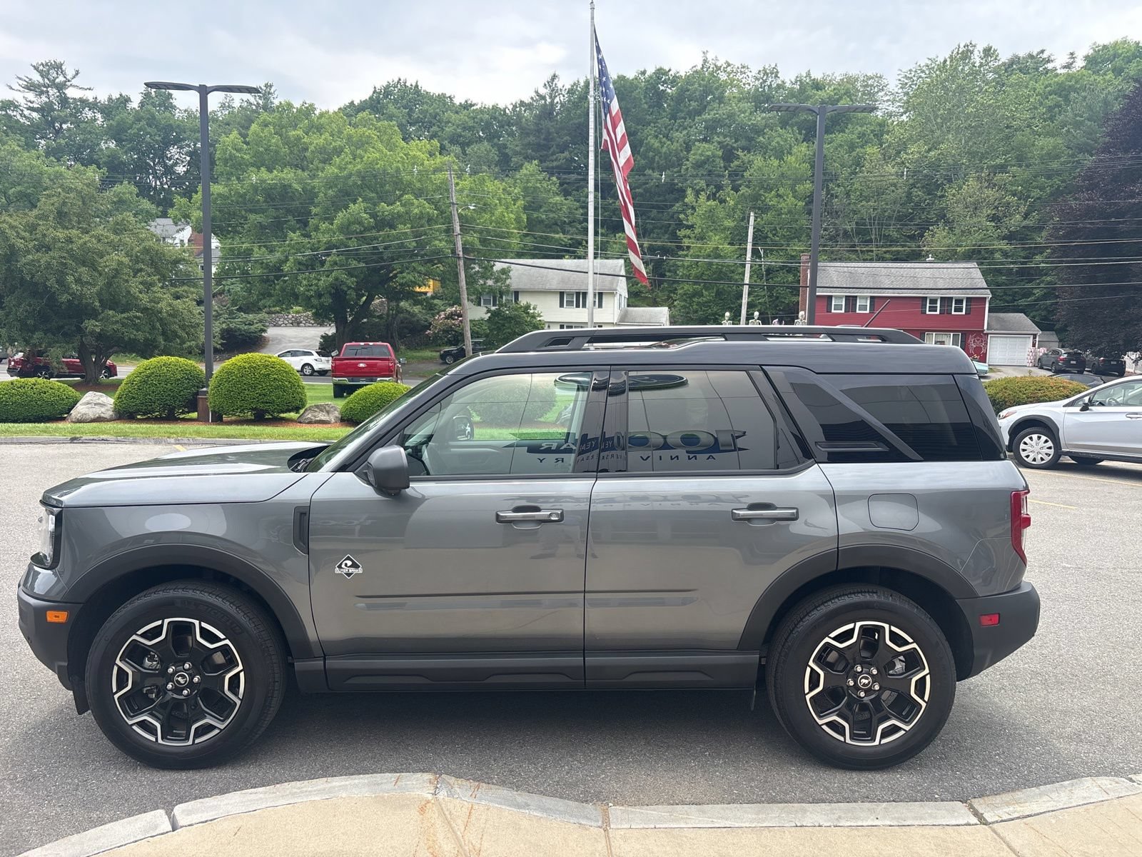 Used 2025 Ford Bronco Sport Outer Banks w/ Outer Banks Tech Package+ AWD/4WD image 6