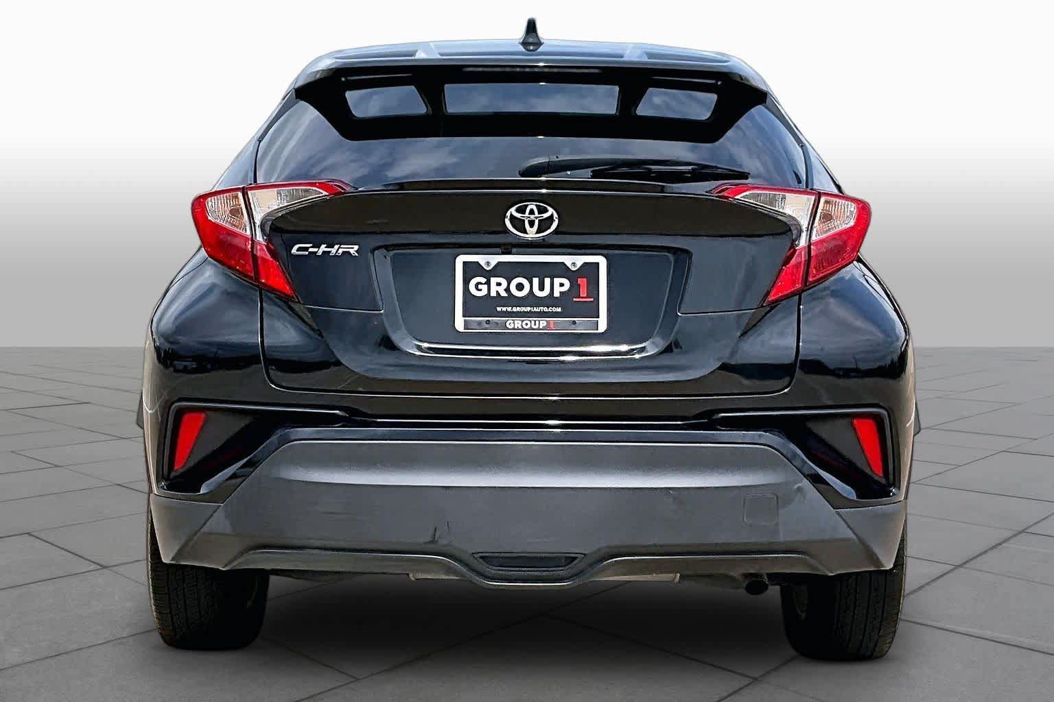 Used 2021 Toyota C-HR LE FWD image 5