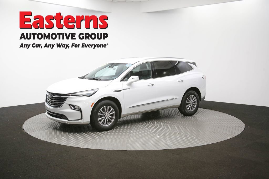 Used 2024 Buick Enclave Premium image 59