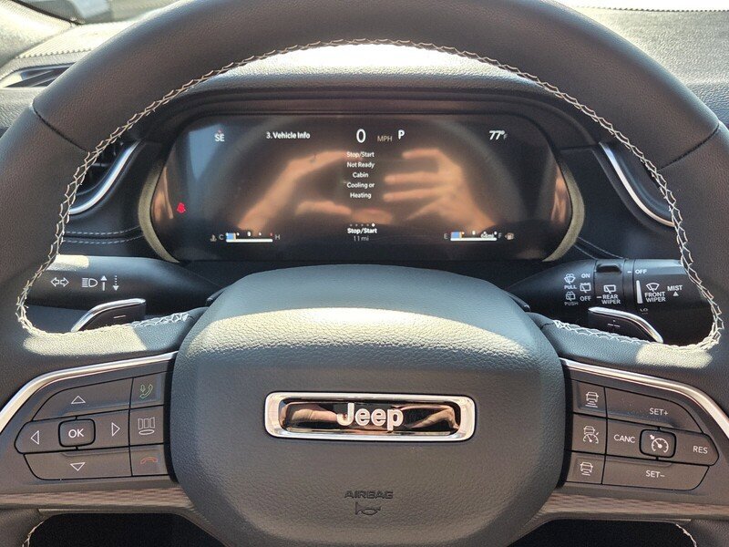 New 2026 Jeep Grand Cherokee L 4WD image 24