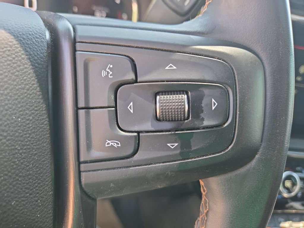 Used 2025 GMC Sierra 2500 AT4 AWD/4WD image 18