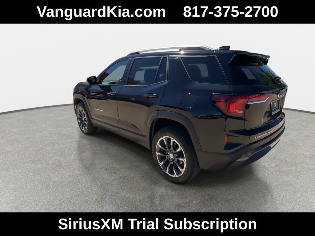 Used 2025 GMC Terrain Elevation w/ Elevation Premium Package image 7