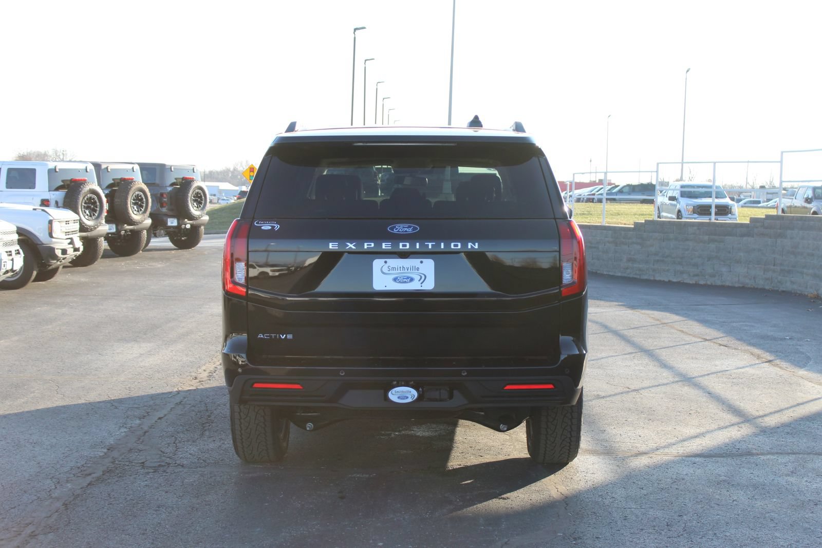 New 2025 Ford Expedition Active AWD/4WD image 4