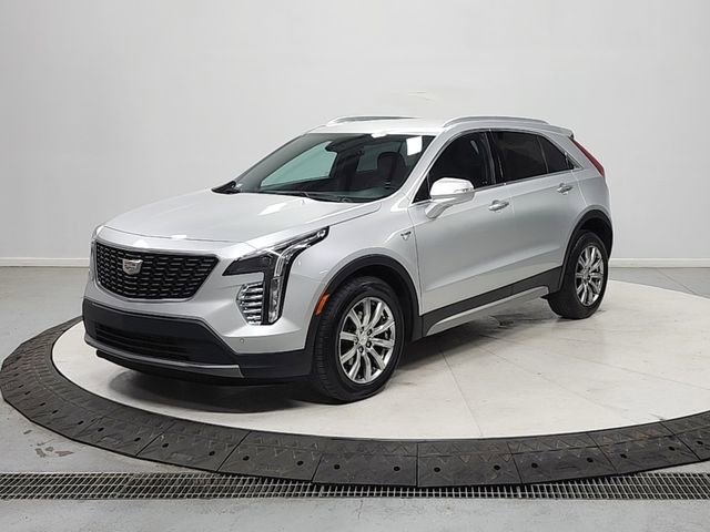 Used 2022 Cadillac XT4 Premium Luxury w/ Safety Alert Package FWD image 3