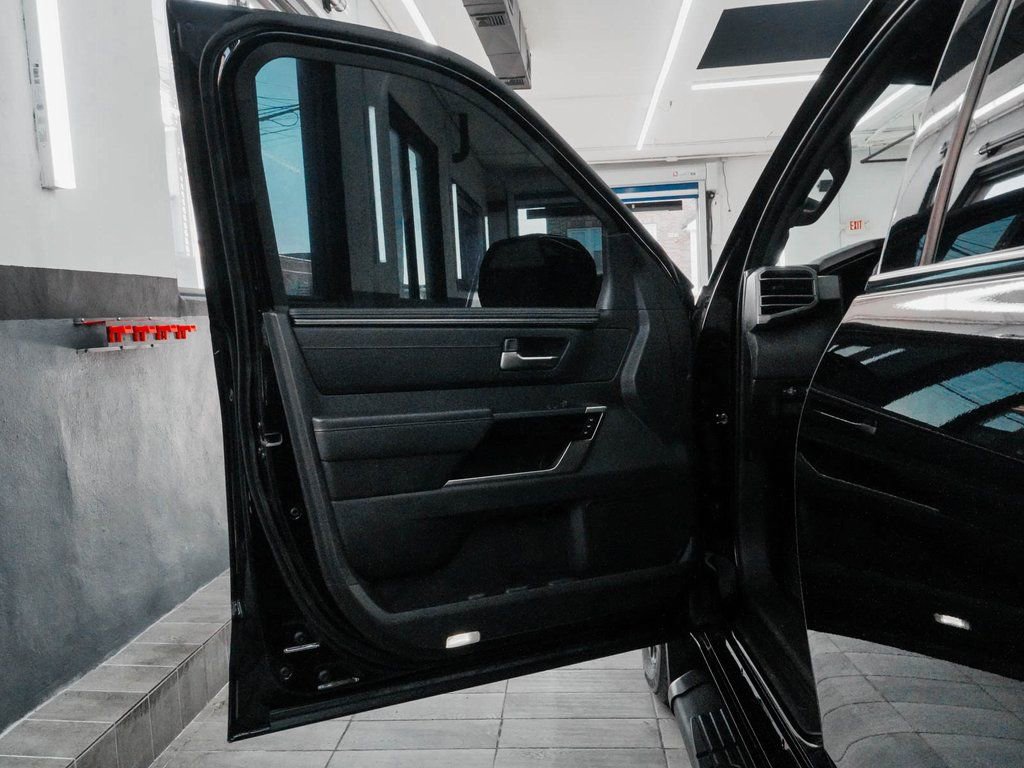 Used 2025 Toyota Tundra Limited image 10