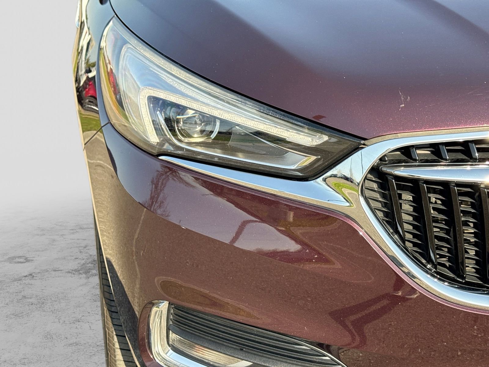 Used 2018 Buick Enclave Essence FWD image 12