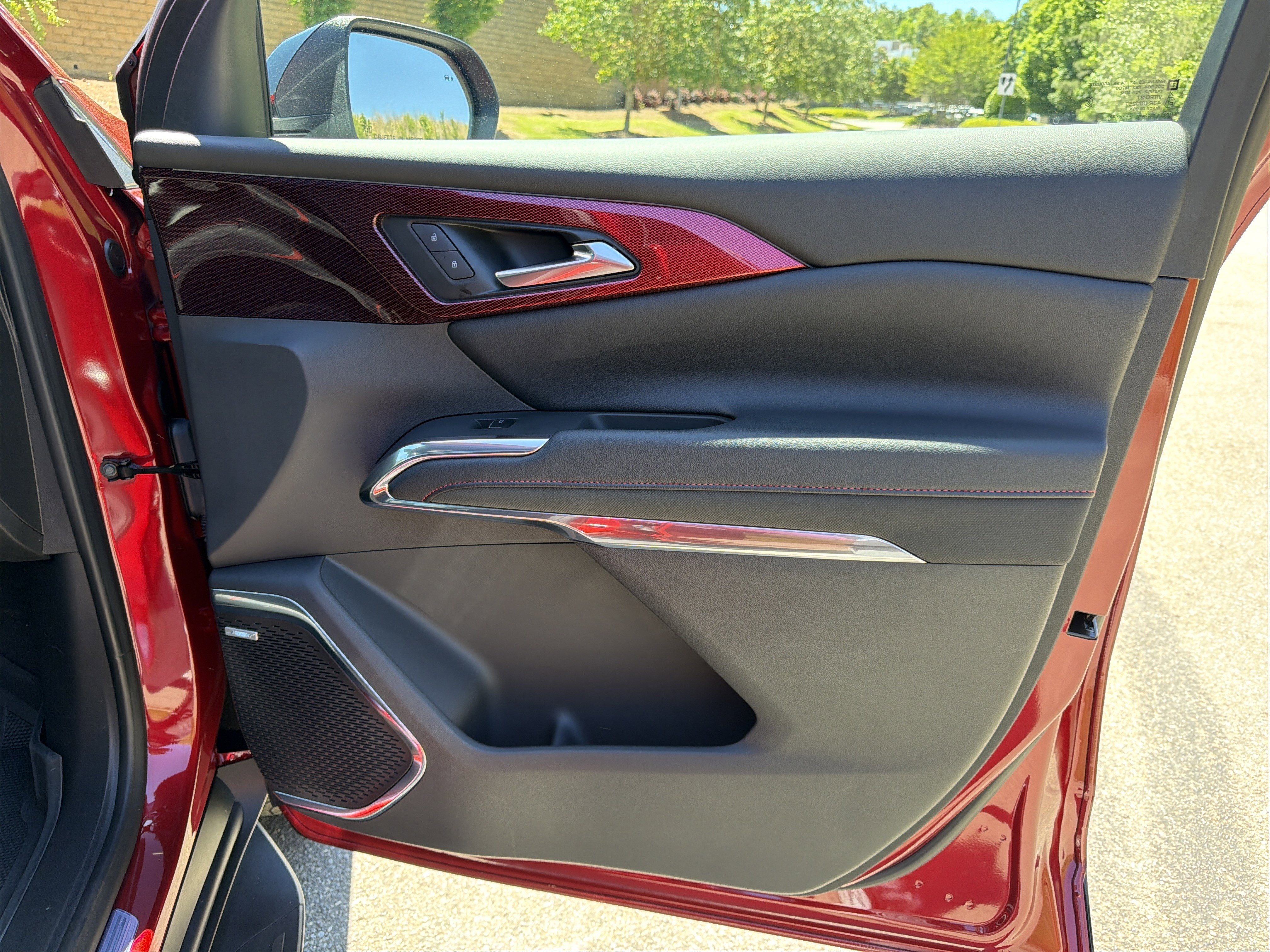 Used 2025 Chevrolet Traverse RS w/ LPO, Floor Liner Package AWD/4WD image 14