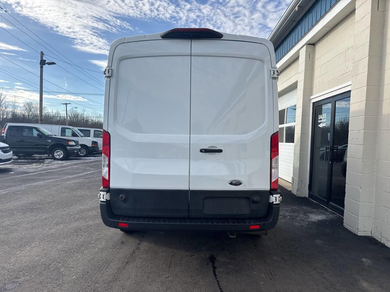 Used 2020 Ford Transit 250 Medium Roof AWD image 6