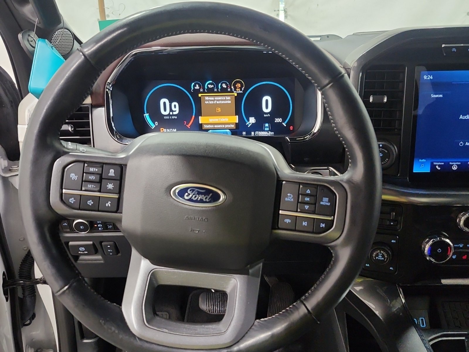 Used 2023 Ford F150 Lariat w/ Equipment Group 502A High AWD/4WD image 11