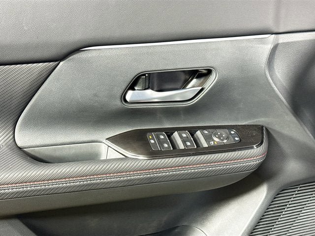 New 2026 Nissan Kicks SR w/ SR Premium Package image 14