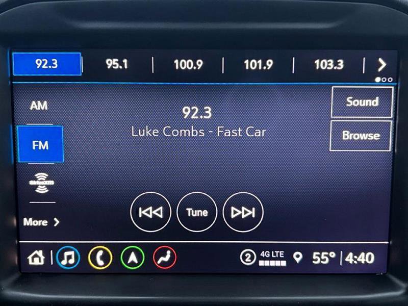 Used 2022 GMC Sierra 3500 AT4 w/ AT4 Premium Plus Package image 27