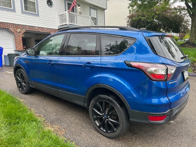 Used 2018 Ford Escape SE w/ SE Sport Appearance Package AWD/4WD image 7