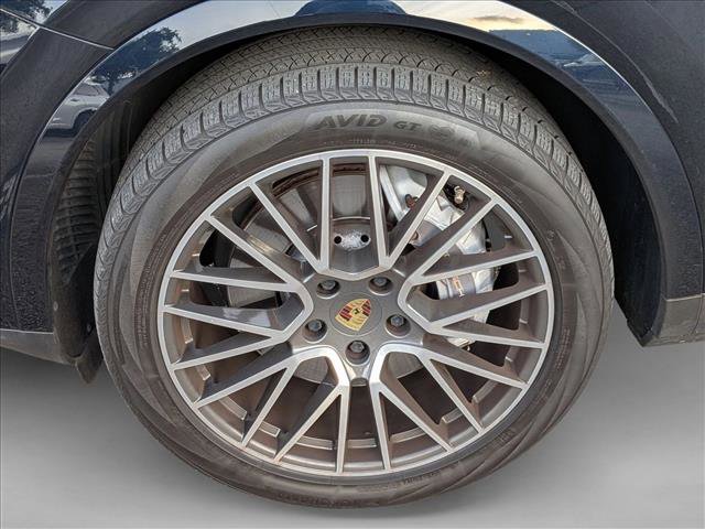 Used 2021 Porsche Cayenne Coupe AWD/4WD image 20