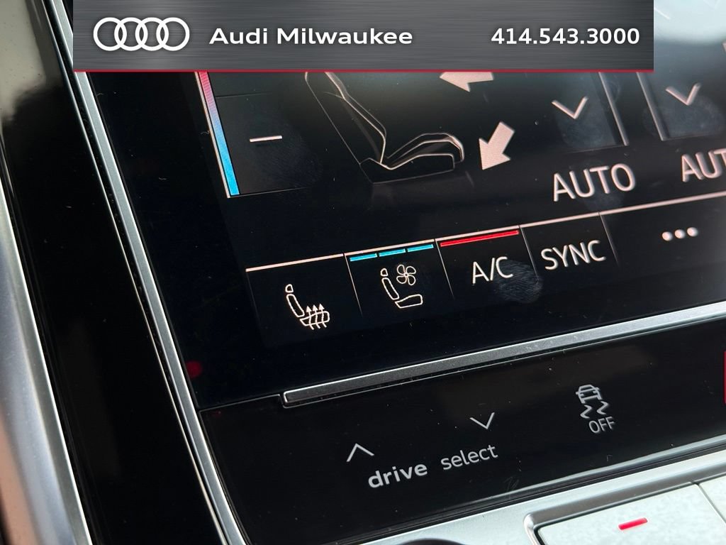 Used 2024 Audi SQ8 Prestige AWD/4WD image 29