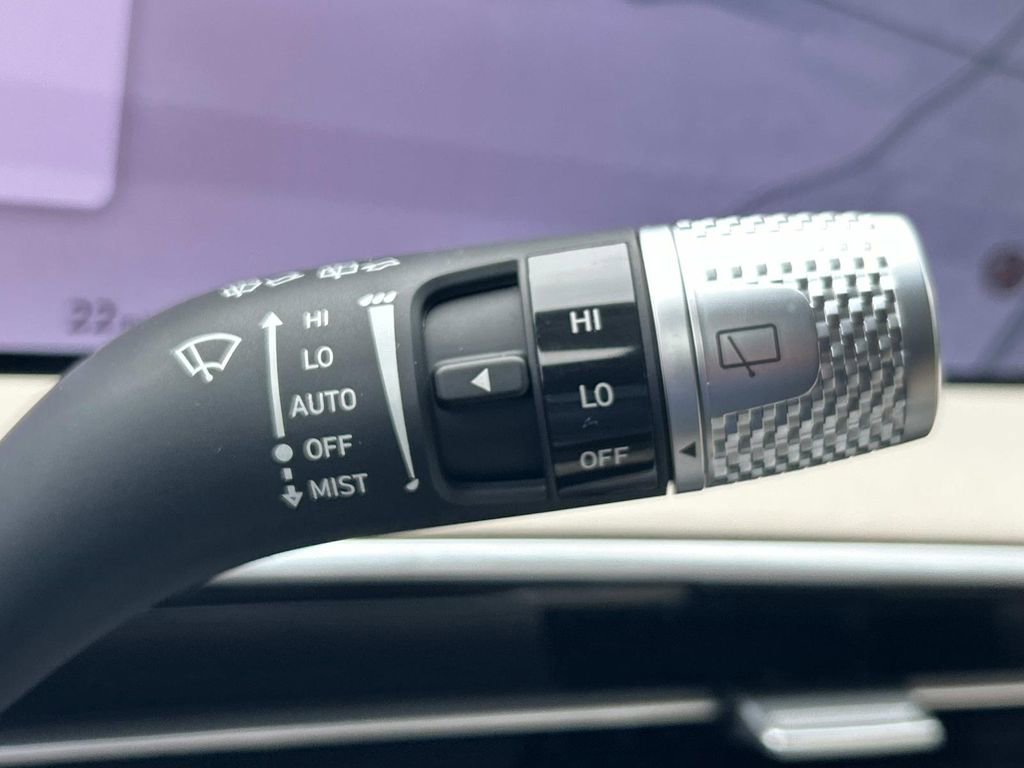 New 2026 Genesis GV70 2.5T Advanced image 33