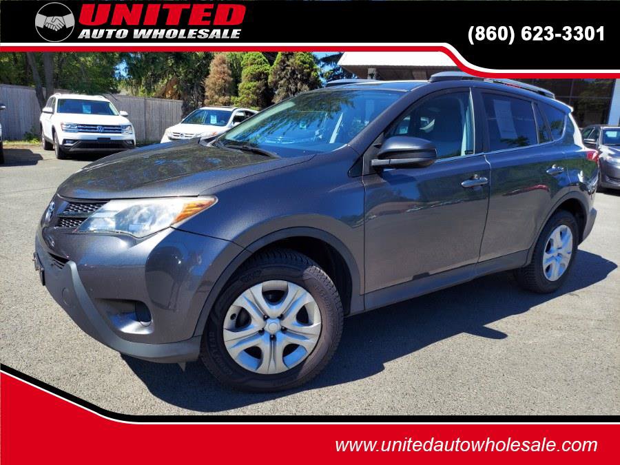 Used 2015 Toyota RAV4 LE AWD/4WD image 1
