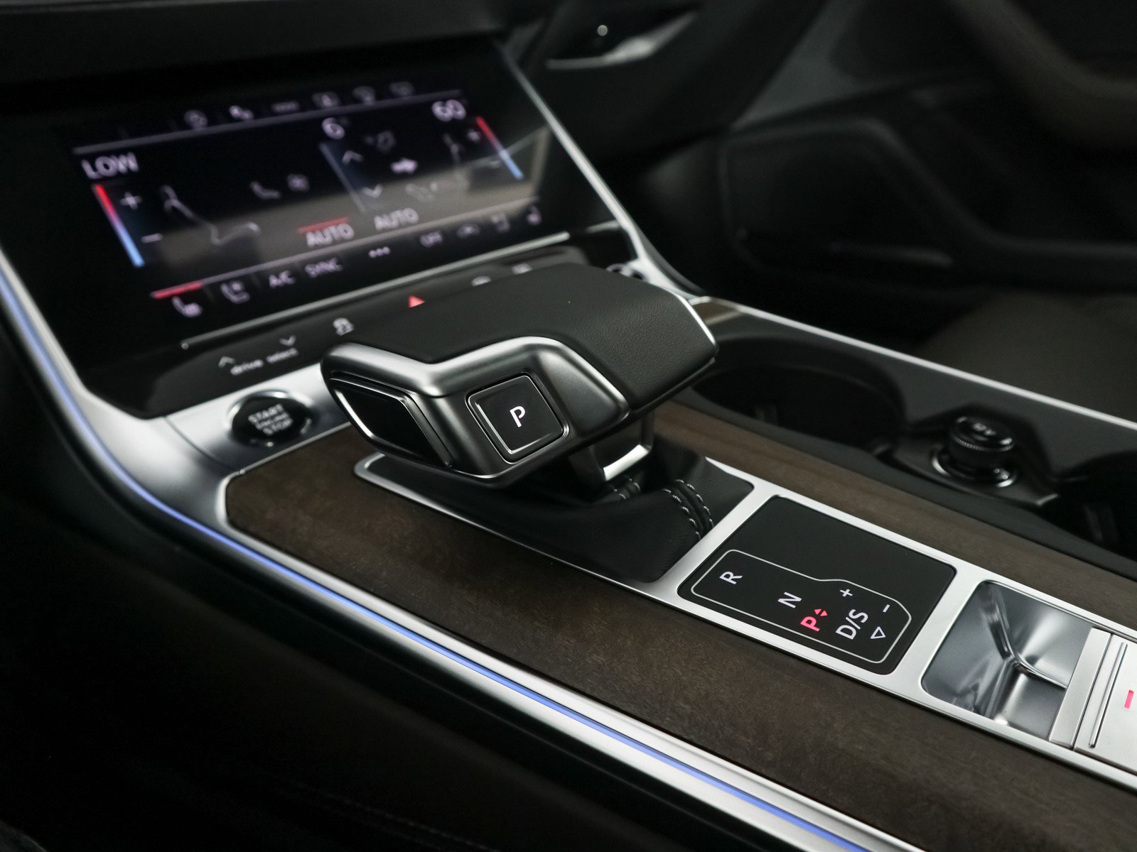 New 2025 Audi A6 3.0T Prestige image 21