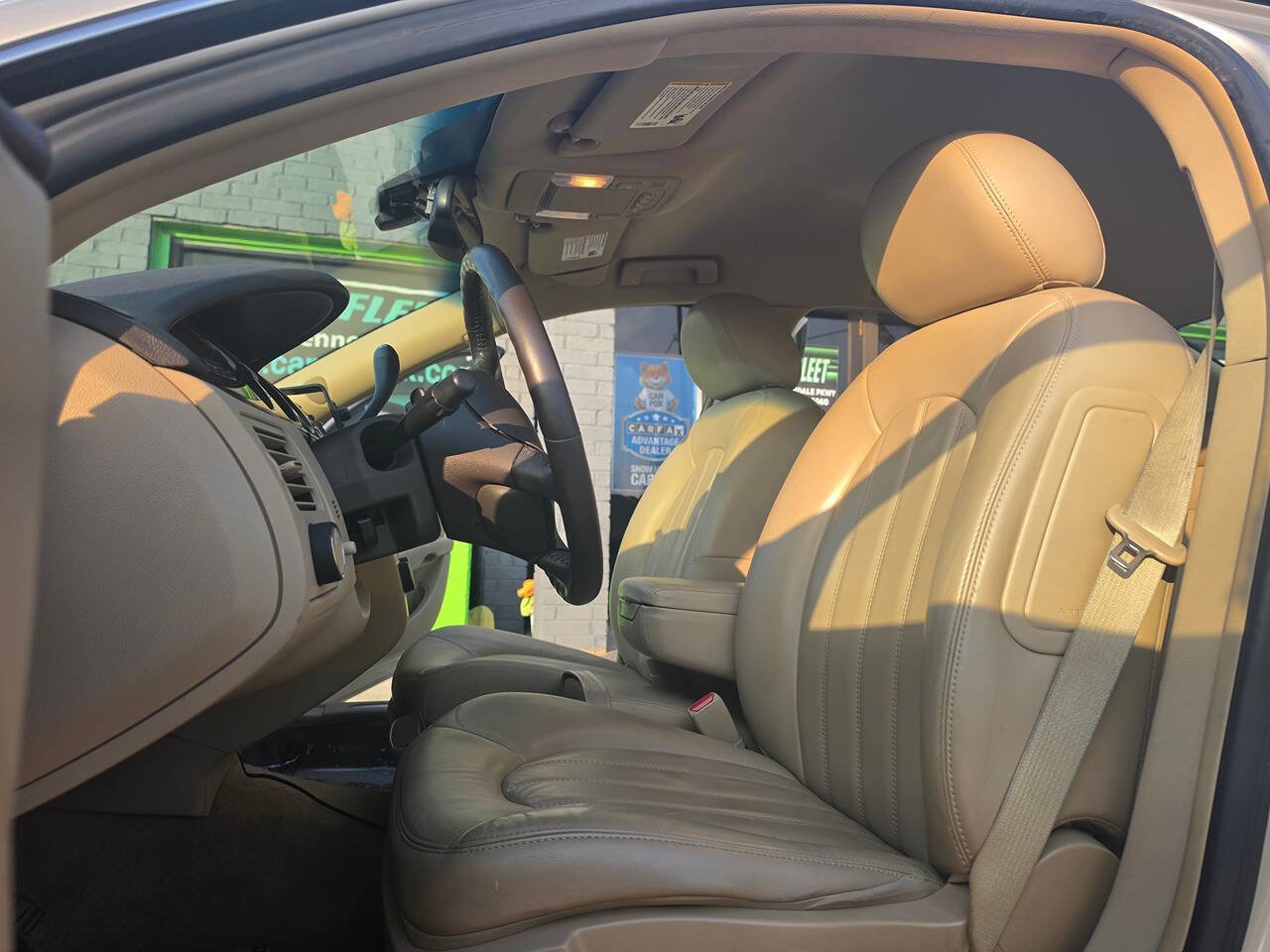 Used 2009 Buick Lucerne CXL w/ Driver Confidence Package image 19