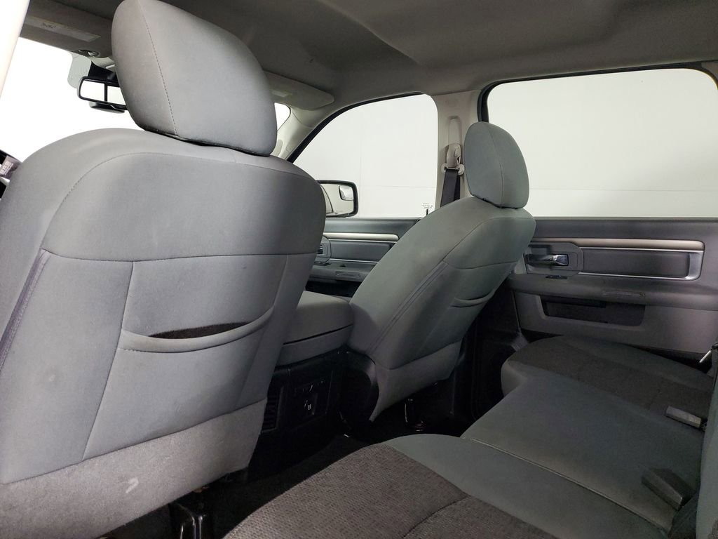 Used 2018 RAM 1500 SLT image 27