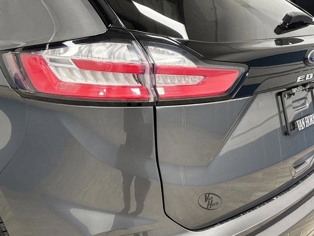 Used 2022 Ford Edge ST-Line image 33