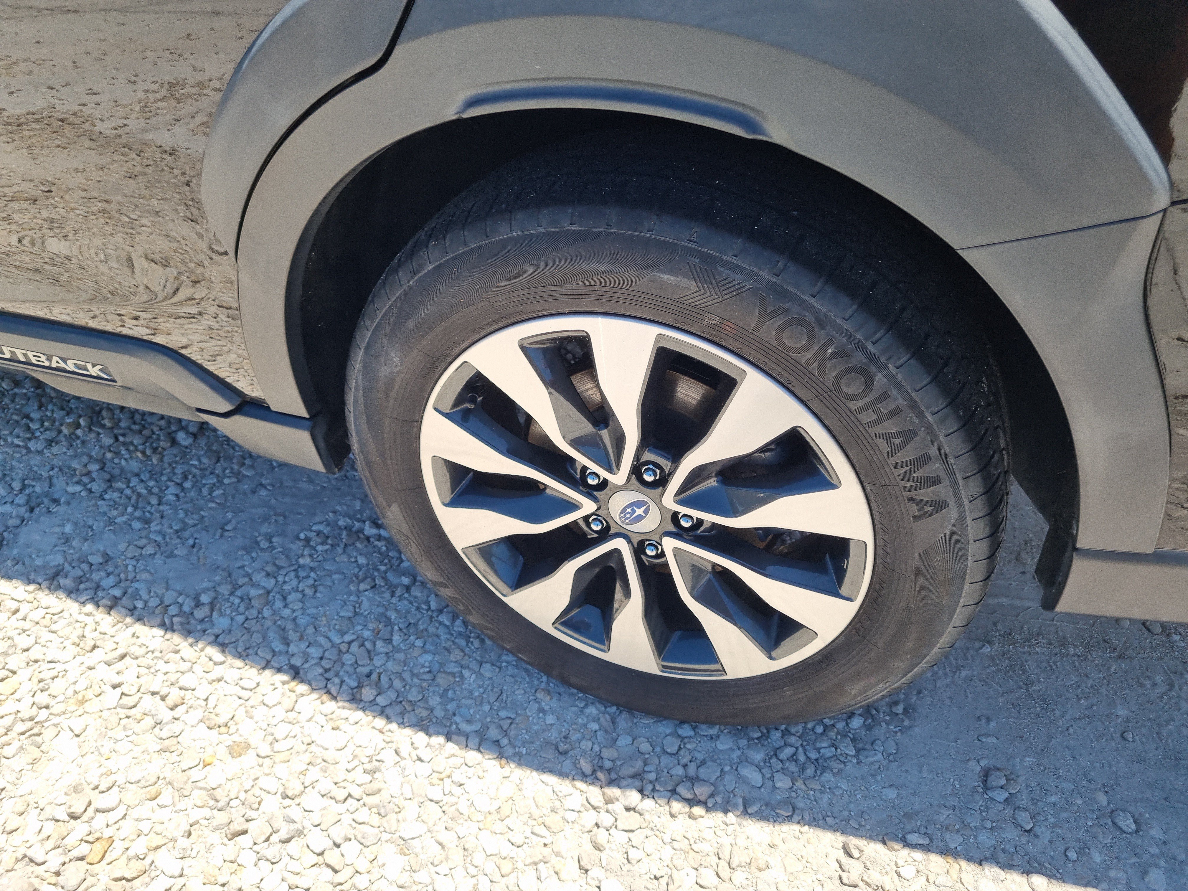 Used 2023 Subaru Outback Touring AWD/4WD image 7
