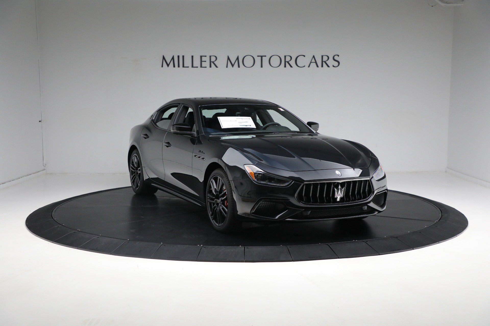 Certified 2024 Maserati Ghibli Modena Q4 AWD/4WD image 21