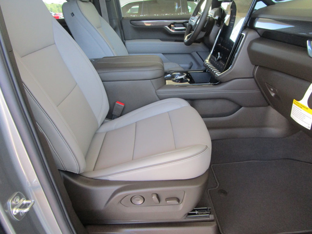 New 2027 GMC Yukon XL Elevation w/ Technology Package RWD image 29