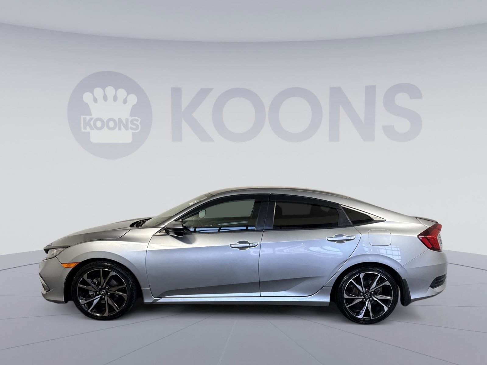Used 2020 Honda Civic Sport image 2