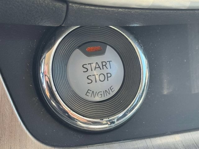 Used 2018 Nissan Murano S AWD/4WD image 32
