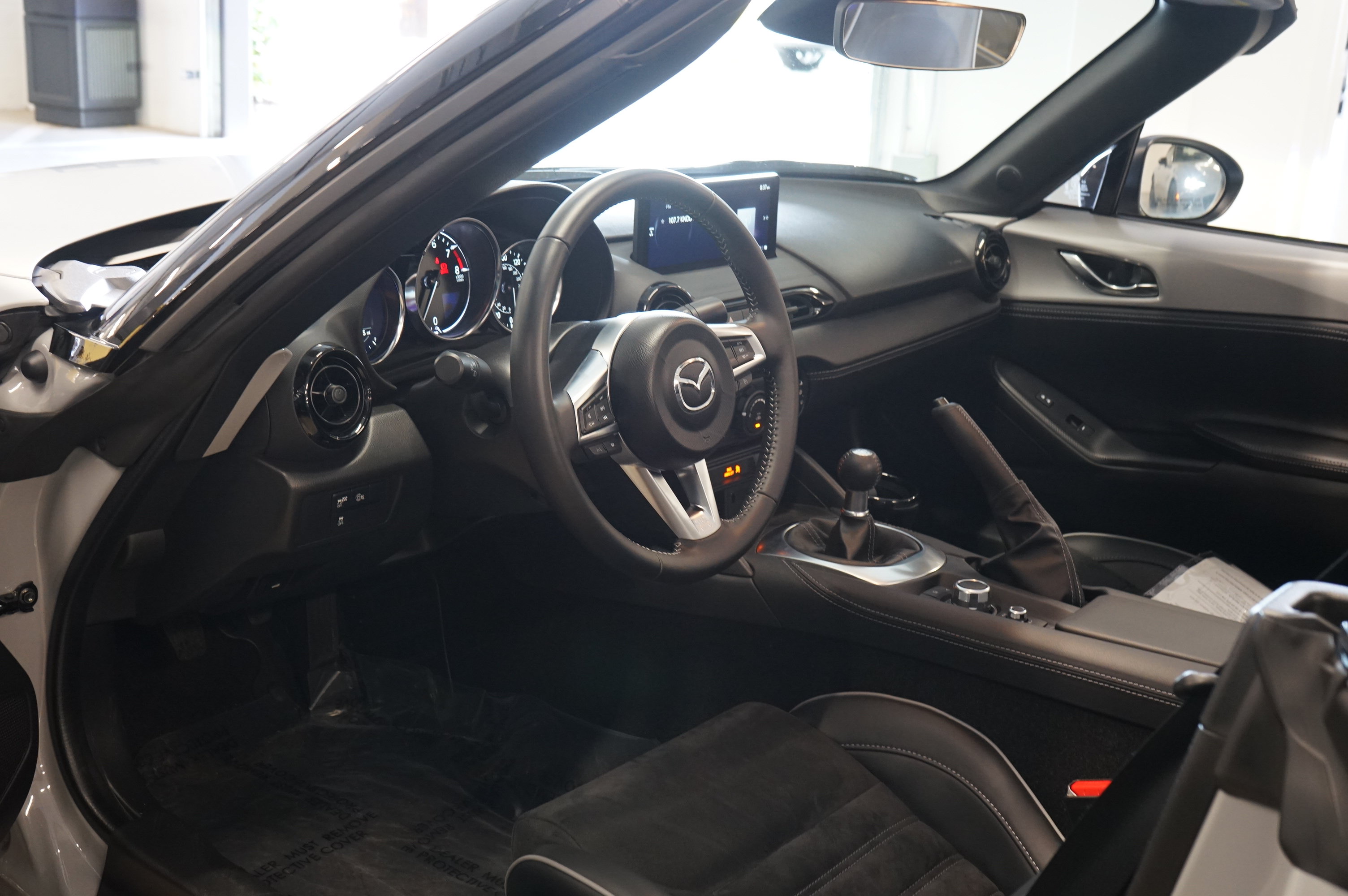Used 2025 MAZDA MX-5 Miata Club w/ Brembo/BBS Recaro Package RWD image 13