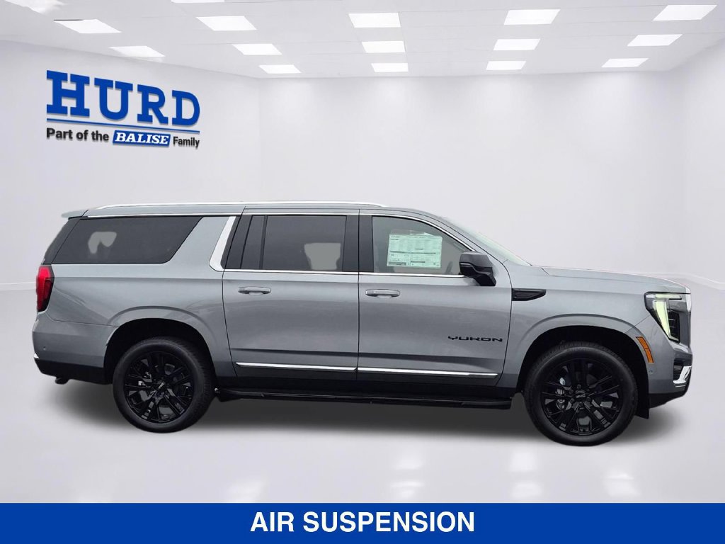 New 2026 GMC Yukon XL Elevation w/ LPO, Elevation Black Package AWD/4WD image 2