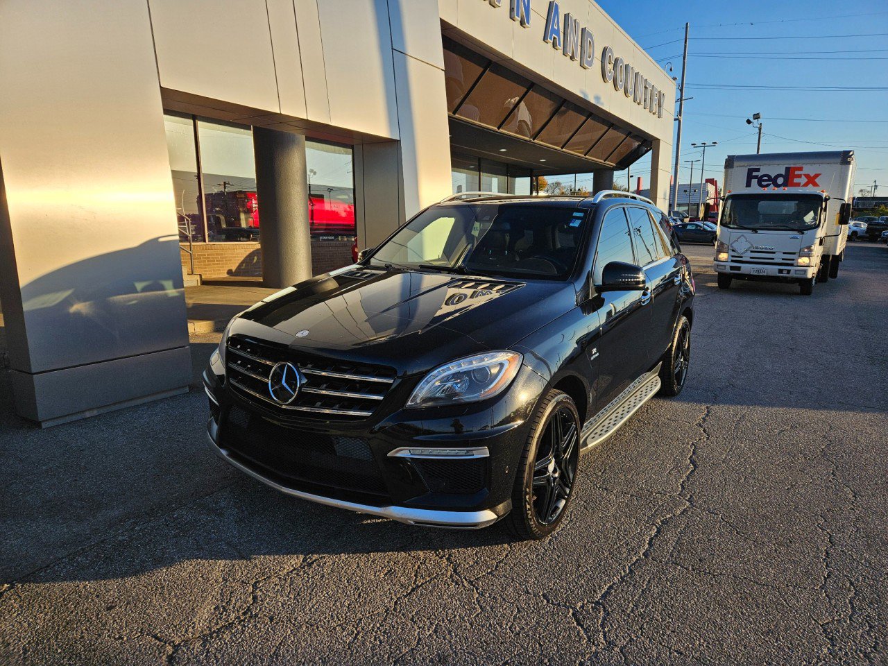 Used 2013 Mercedes-Benz ML 63 AMG 4MATIC image 2