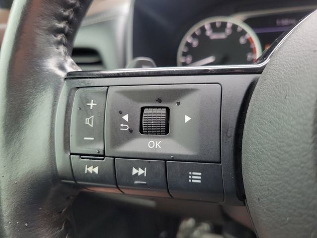 Used 2021 Nissan Rogue SV w/ Premium Package image 21