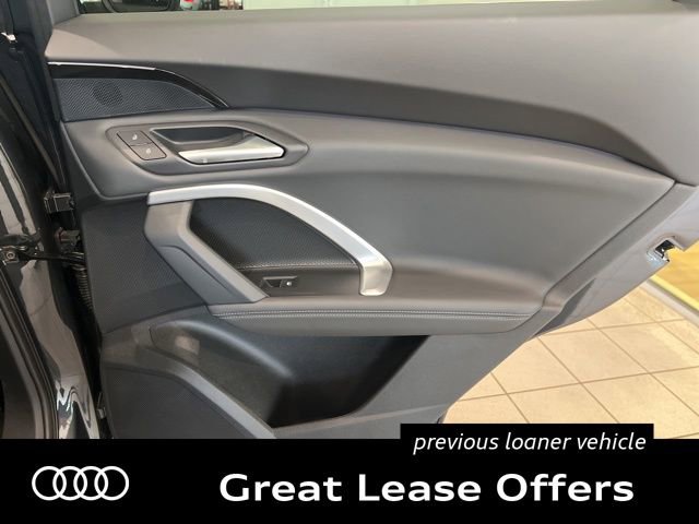 Used 2025 Audi Q5 Premium w/ Convenience Package AWD/4WD image 20