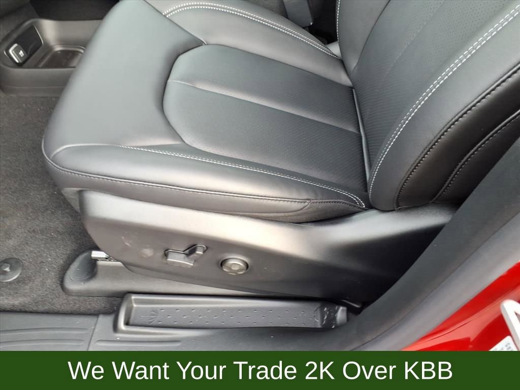 New 2026 Chrysler Pacifica Select image 7