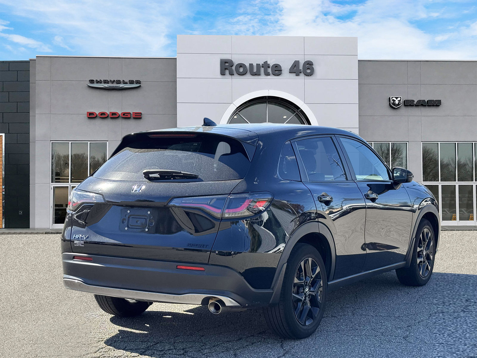 Used 2024 Honda HR-V Sport image 5