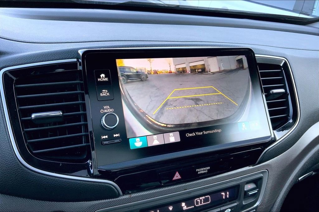 Used 2025 Honda Ridgeline RTL image 11